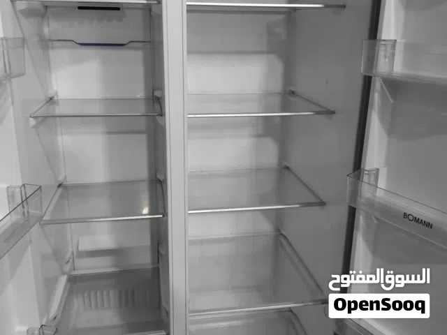 سلام عليكم ورحمة الله وبركاته. يوجد لدينا. ثلاجات وفريزت منزليه. ومطعم