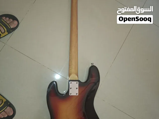 جيتار  باص بحاله جديده