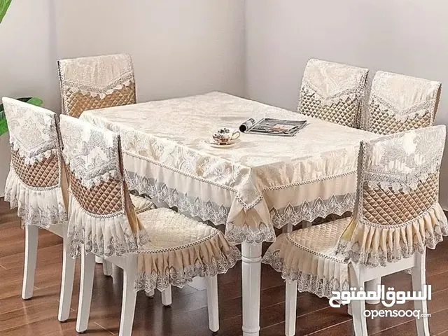 لاواز وازياء وعطور