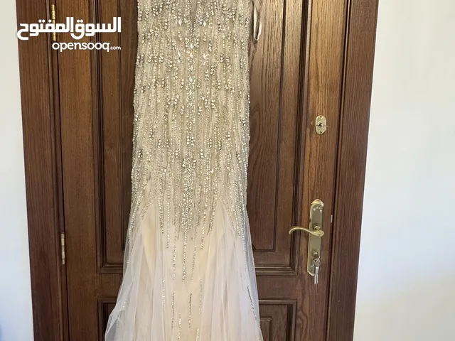 فستان سهرة
