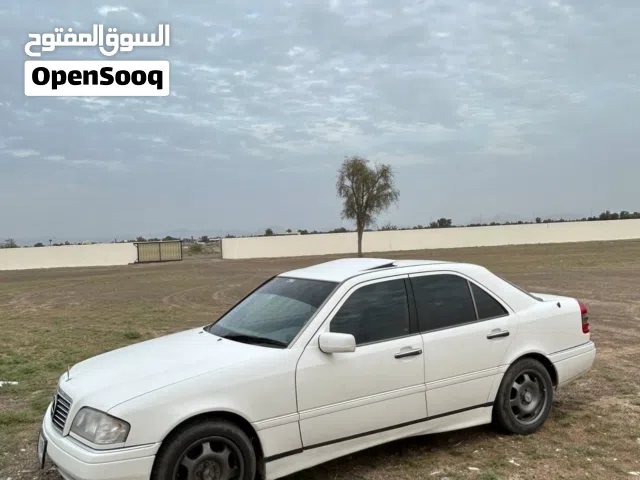 1994 مرسيدس بنز الفئة-C C 280
