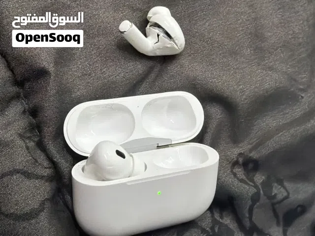 للبيع: AirPods Pro أصلية – قطعة الأذن اليمنى خربانه