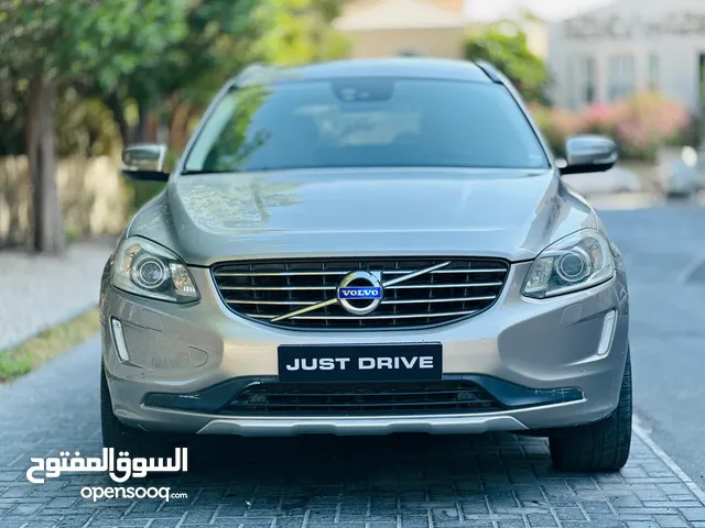 Volvo XC60 T5 2015 model full option 5 seat compact SUV well maintained excellent condition