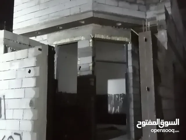 100 m2 2 Bedrooms Townhouse for Sale in Basra Abu Al-Khaseeb