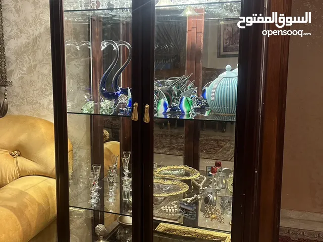 فضية غرفة ضيوف
