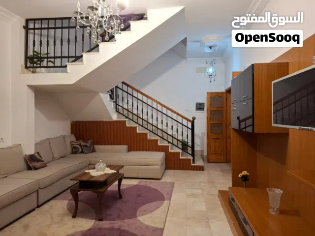 للإيجار فيلا مميزة بنظام خليجي في بن عاشور