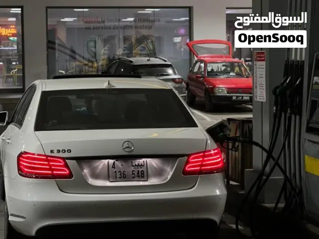 2015 مرسيدس بنز الفئة-E E 300