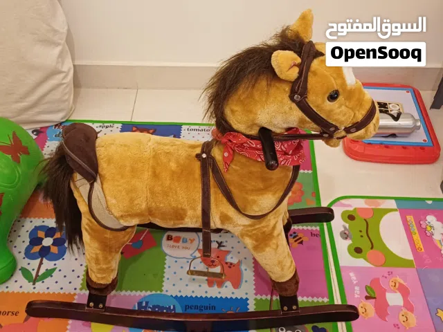 مجموعه ألعاب مستعمله للبيع