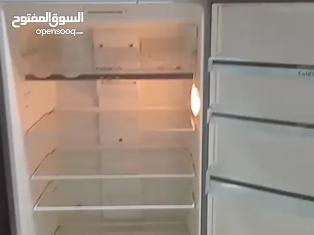 Fridge Bosch  Oven simens  Samsung tv  LG tv  Tv table  Sound system