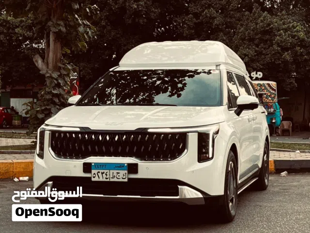 SUV Kia in Giza