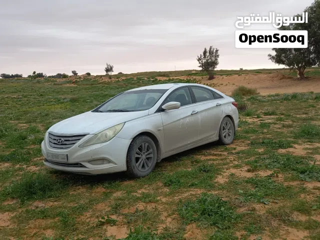 2011 Hyundai Sonata Standard