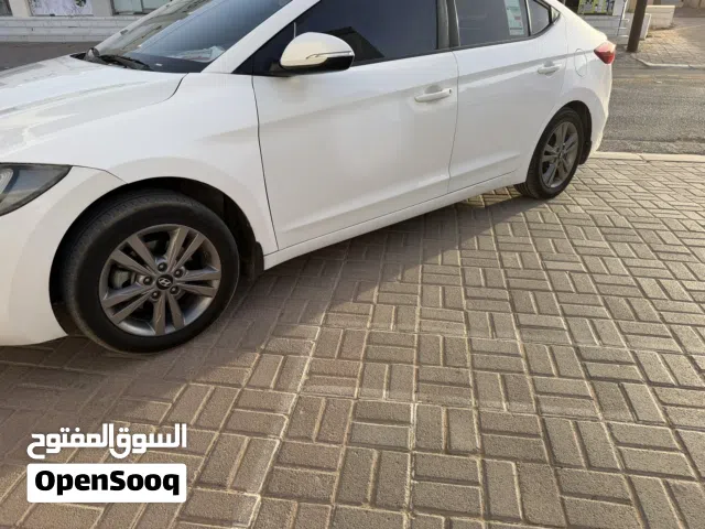 2018 هيونداي النترا GL