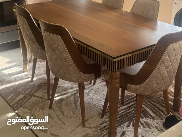 سفرة 6 كرسي. سبب البيع لدواعي السفر. بحالة جيدة استعمال 3 شهور. البيع خلال ايام قليلة بسبب السفر.