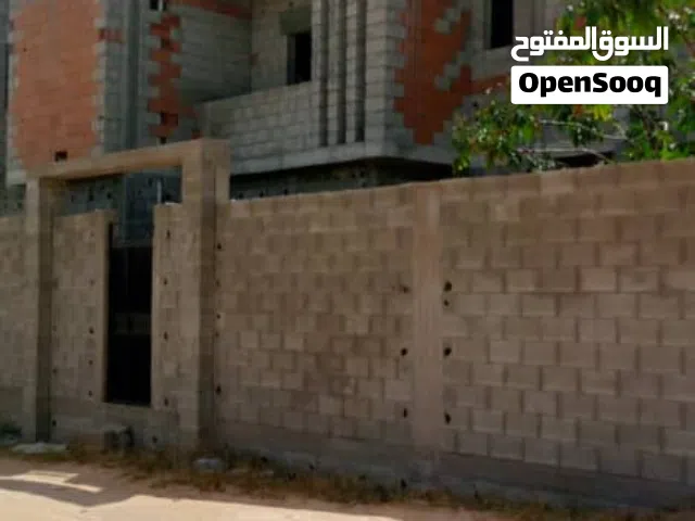 منزل طابقين بعين زارة  طريق منتزه هابي لاند للبيع
