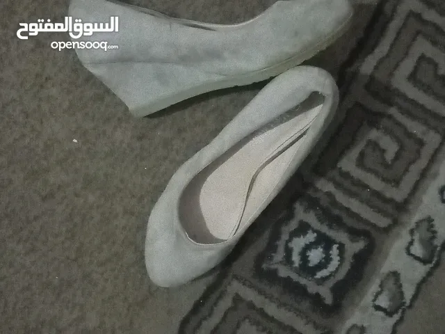 Other With Heels in Amman