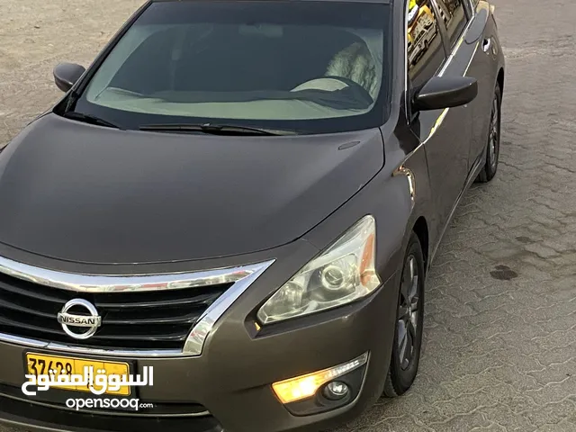 Used Nissan Altima in Al Dhahirah