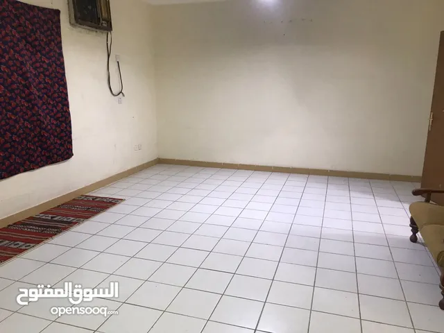 350 m2 5 Bedrooms Villa for Rent in Al Ahmadi Wafra residential