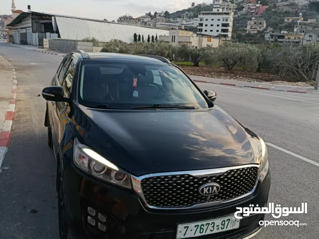كيا سورنتو للبيع