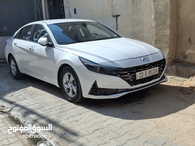 Used Hyundai Avante in Basra