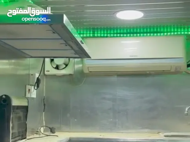 فود ترك للايجار