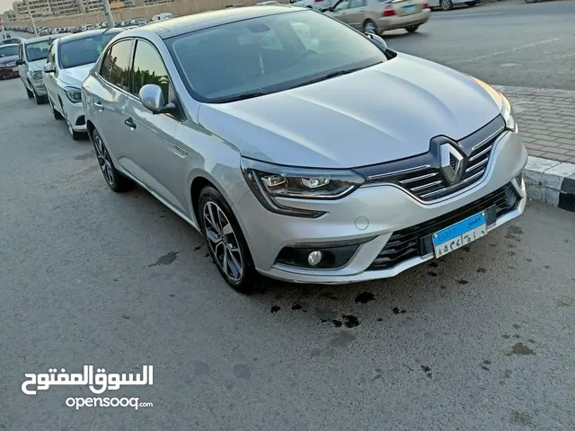 رينو ميجان 2020للايجار الأسبوعي والشهري