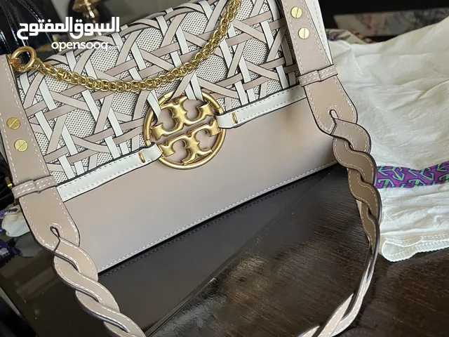 حقيبة توري بورتش جديدة ب لون بيج مع دست باج