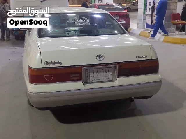 1995 تويوتا كراون Crown