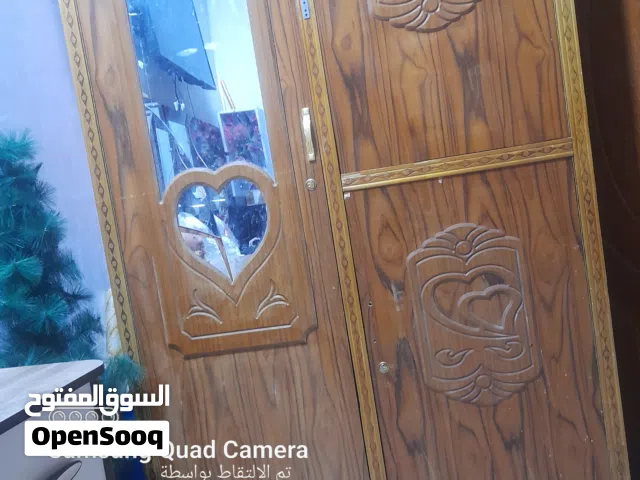 كنتور ثلاث خانات السعر 80 الف بس الجامة مكسورة شوي