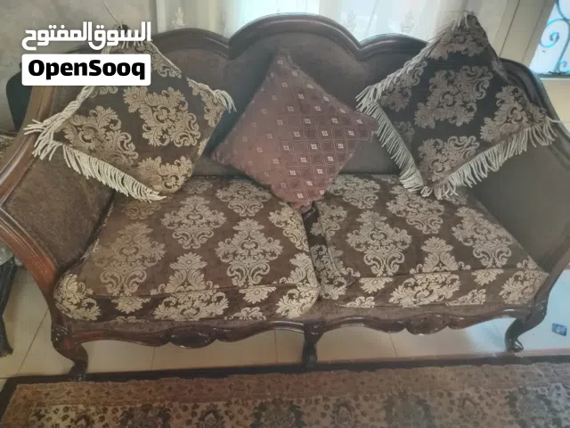 طقم  كنب مخمل 7 مقاعد لبيع