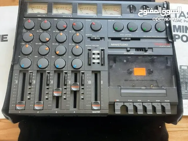 Tascam Portastudio Porta One 4-Track Cassette Recorder جهاز مسجل احترافى استديو ماركه تايك الياباني