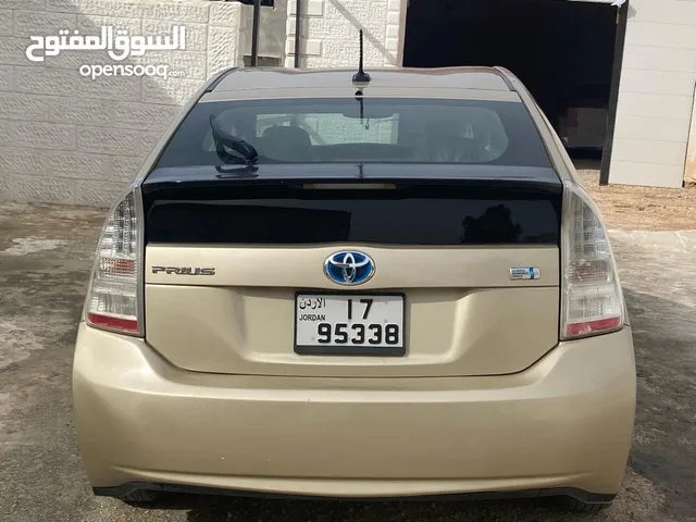 Used Toyota Prius in Jerash
