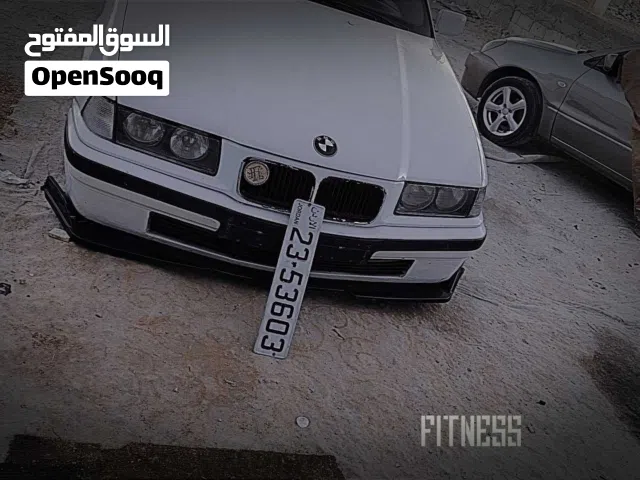 1991 BMW 3 Series 318