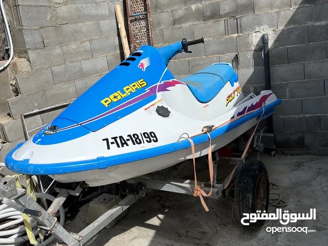 موطو بحر الصنع أمريكي POLARIS
