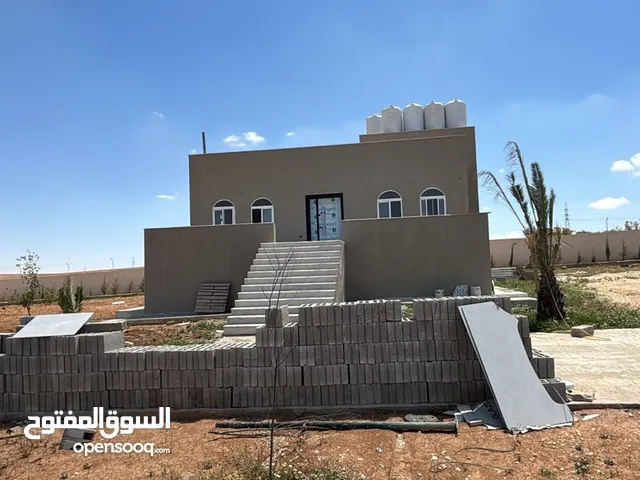 فيلا مع أرض بمساحة 4 دونم للبيع – حوارة-عمان / تبعد عن سوق مادبا 8 دقائق