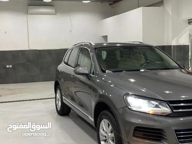 Volkswagen Touareg R in Al Ahmadi