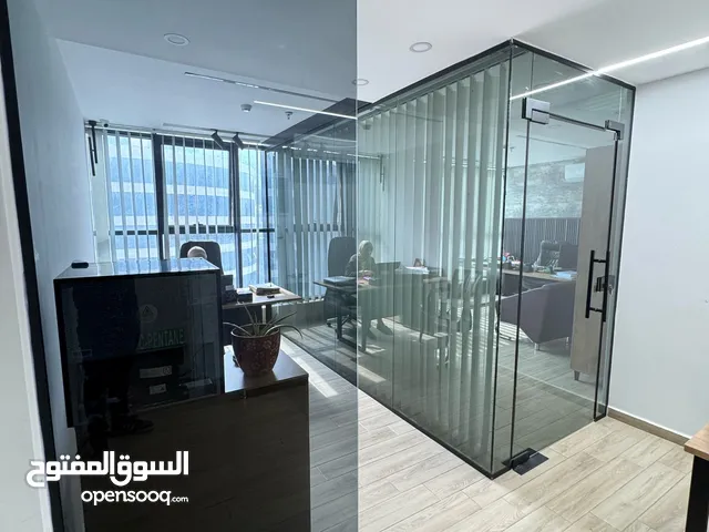 مكتب. للايجار 80 مطل وسط البلد منطقه حيويه