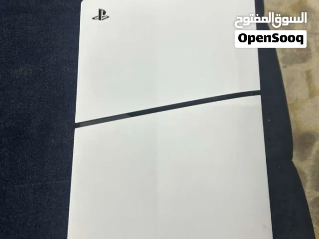 بلايستيشن 5 نسخة ديجيتال (PS5 Digital) نظيف جداً.