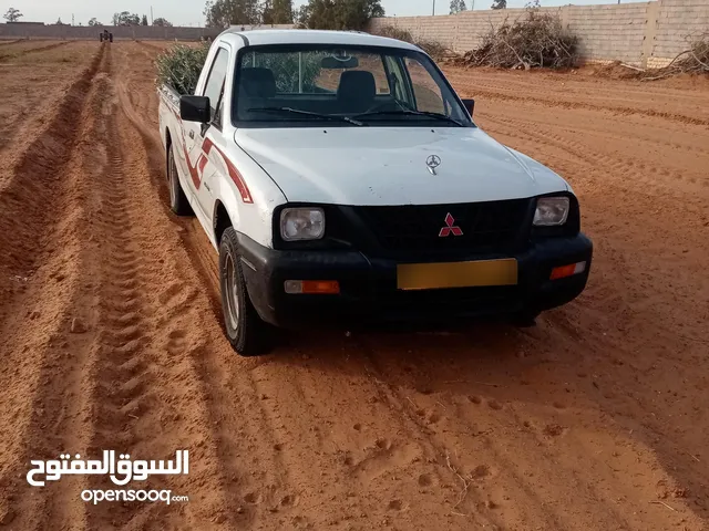 متشي L200 موديل 2004  للبيع