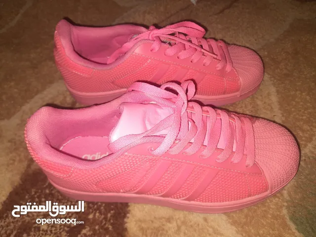 Pink Sport Shoes in Amman