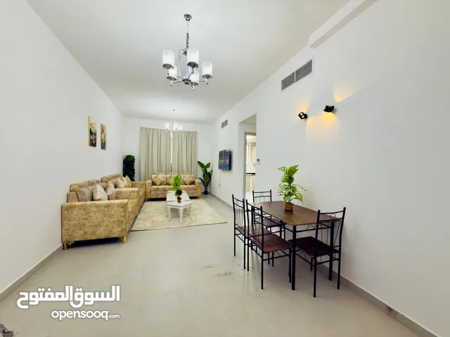 F3 / كورنيش عجمان - قرب دوار السفينة - غرفة وصالة - ايجار شهري - فرش جديد - اول ساكن - شامل الفواتير