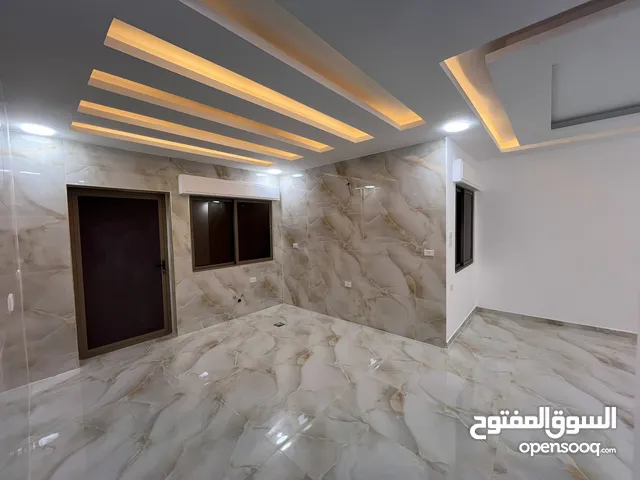 132 m2 3 Bedrooms Apartments for Sale in Zarqa Dahiet Al Madena Al Monawwara