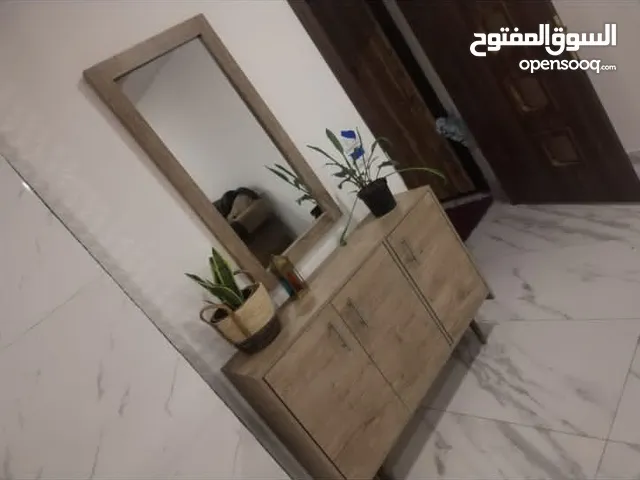 طقم كنب وطاولة سفرة