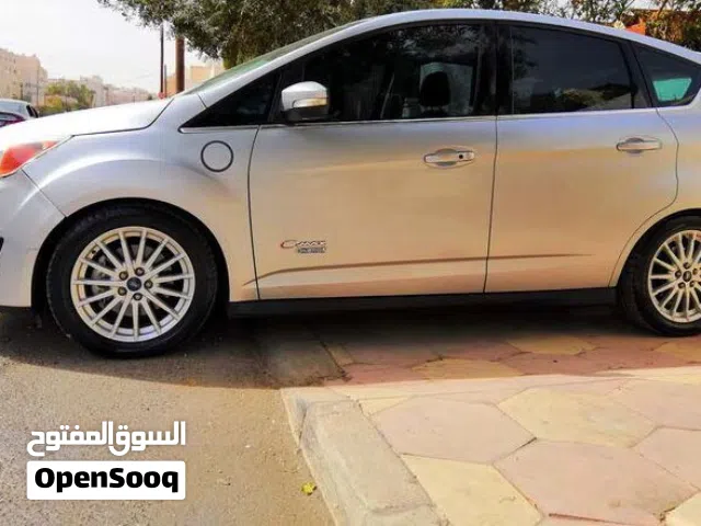 2014 فورد C-MAX