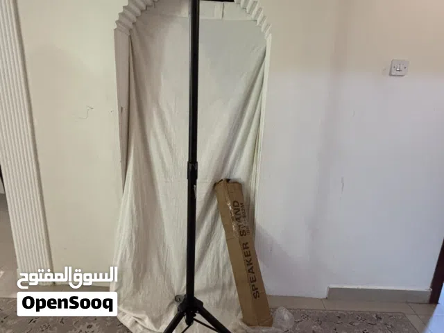 استاند لل سبيكر
