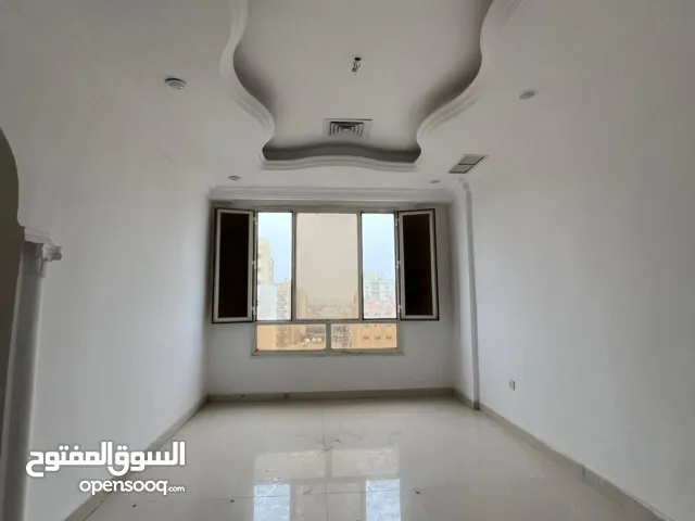1 m2 3 Bedrooms Apartments for Rent in Hawally Salmiya