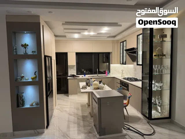 اقوى العروض على تفصيل مطابخ الخشب بفضل الاخشاب اعلى الموصفات والجوده بنظام الماني او نظام امريكي