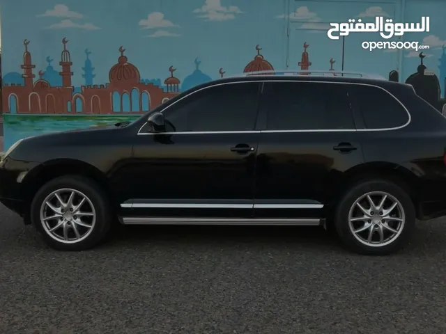 Porsche Cayenne 2006 in Farwaniya