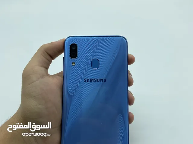 Samsung Galaxy A30 64 GB in Tripoli
