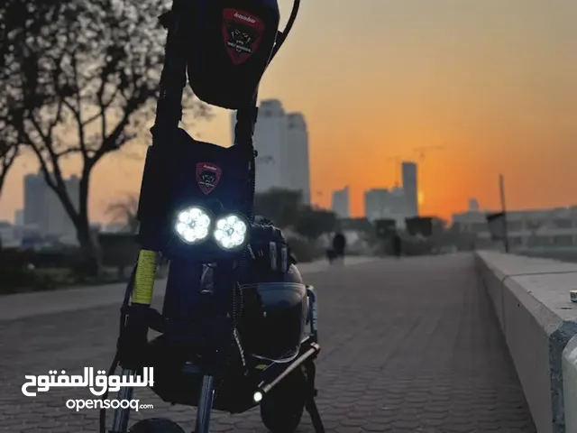 سكوتر كهربائي Kaboo محركين72v 400W Battery 35ah LG Speed120k Price 850KD الاضافات الجنطه ستاند تلفون