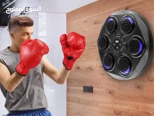 بدك تغير وتغيري وتحطمي نفسيتك وفرنالك جهاز تدريب الملاكمة مع زوج كفوف تم تصميمها بخياطة معززة